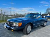 Mercedes-Benz SL 380 - blaue Mercedes-Benz SL 380
