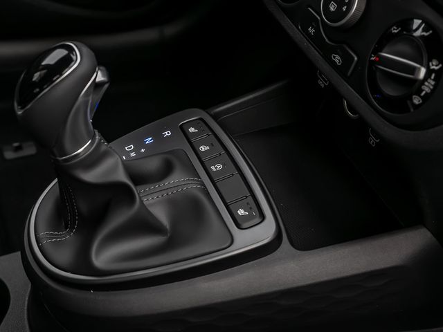 Hyundai i10 1.0 Trend 2WD Kamera Navi Spurhalteassi.