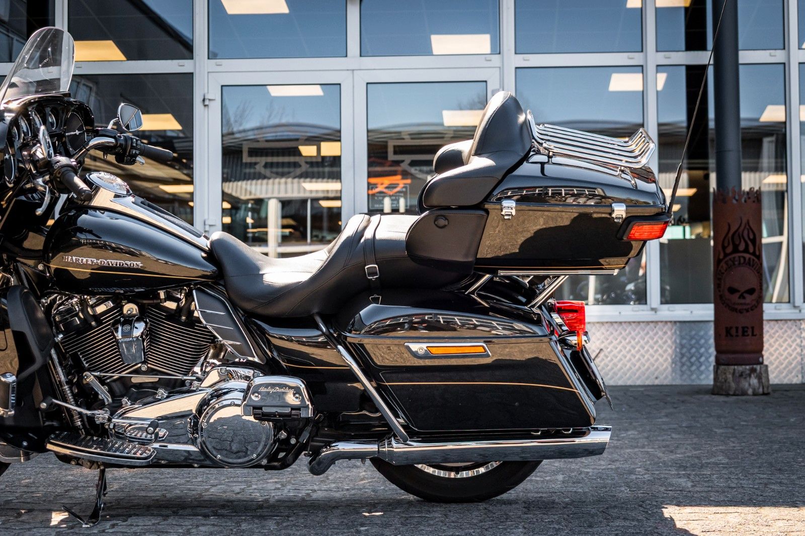 Fahrzeugabbildung Harley-Davidson ELECTRA GLIDE ULTRA LIMITED FLHTK 107 CUI