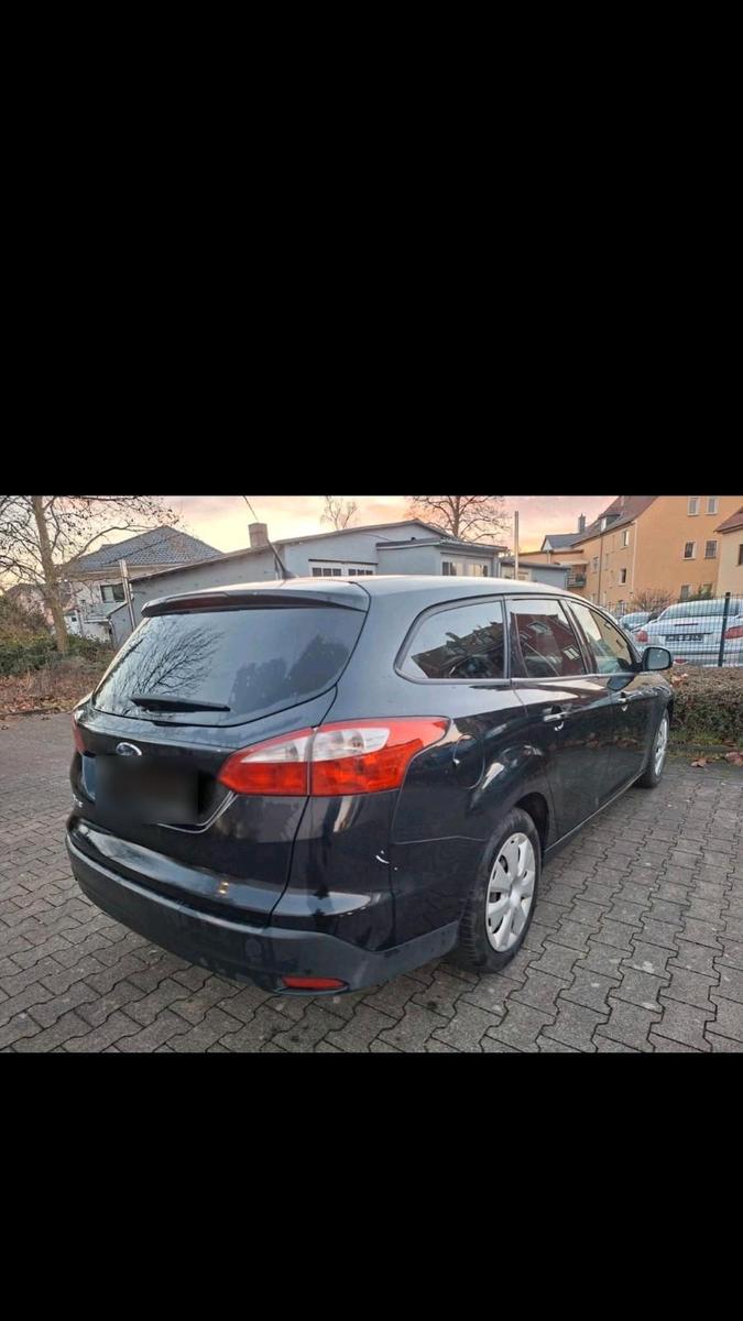 Ford Focus 2014 — photo 5