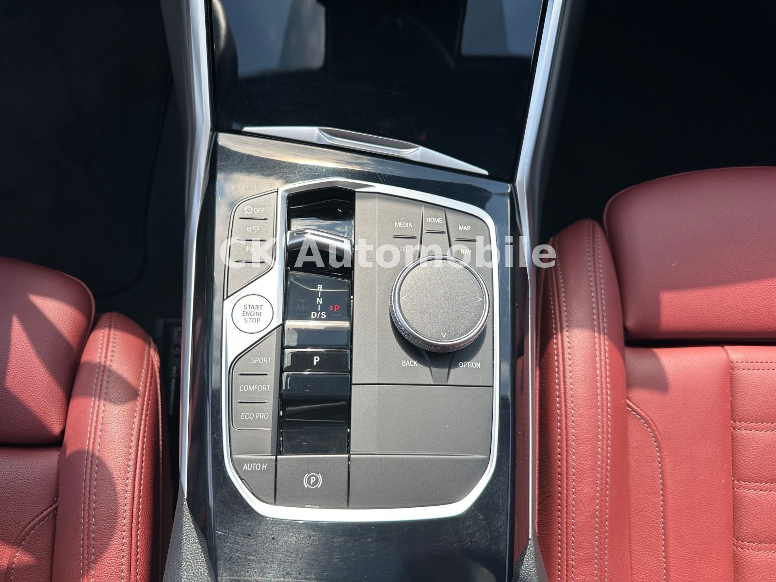 Fahrzeugabbildung BMW M340d xDrive Touring/Navi/Head-Up/Pano/360°/LED