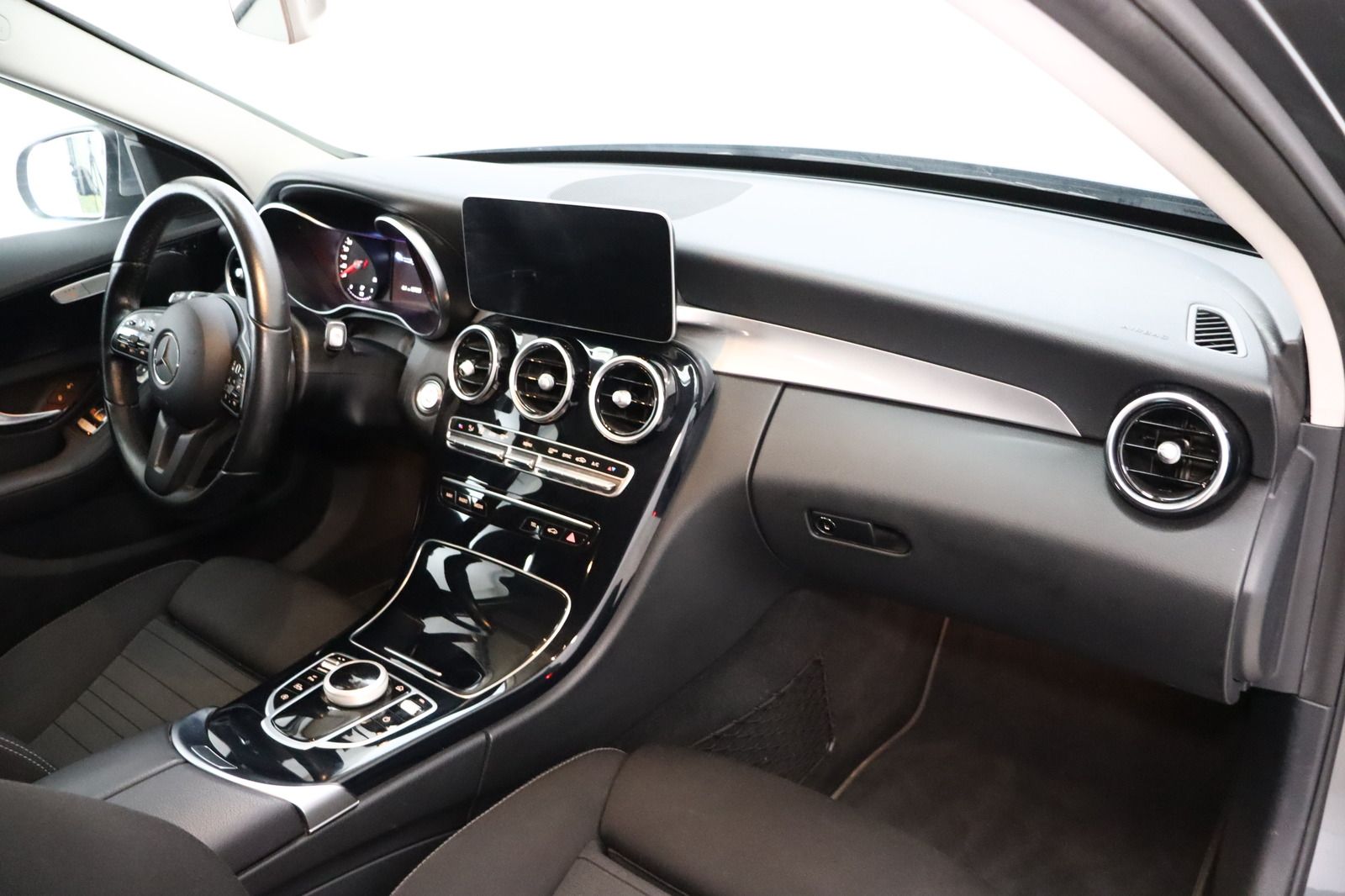 Fahrzeugabbildung Mercedes-Benz C 220 T d 4Matic Avantgarde