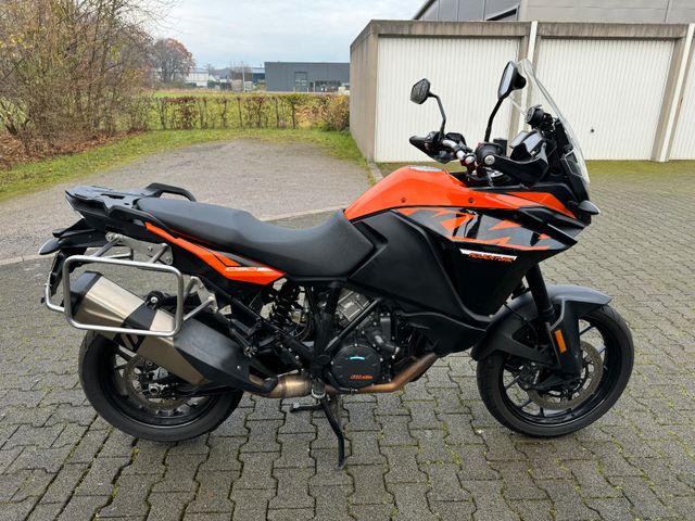 KTM 1090 Adventure