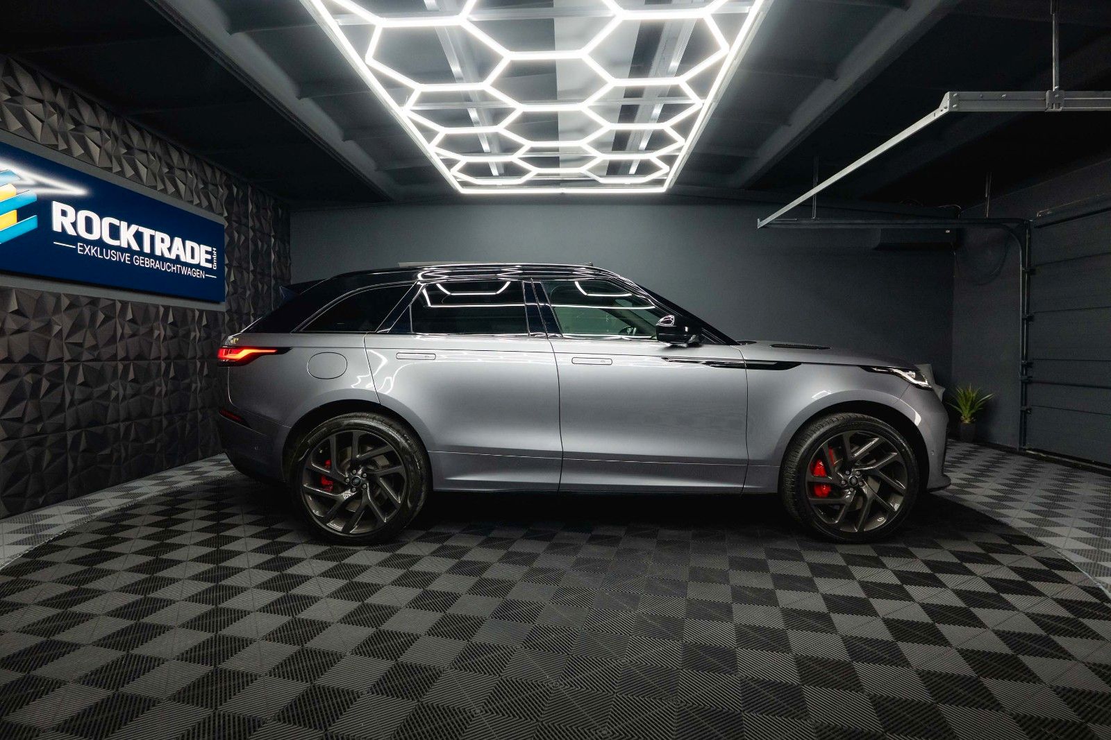 Fahrzeugabbildung Land Rover Velar SV Autobiography Dynamic Edition *ACC*19%*