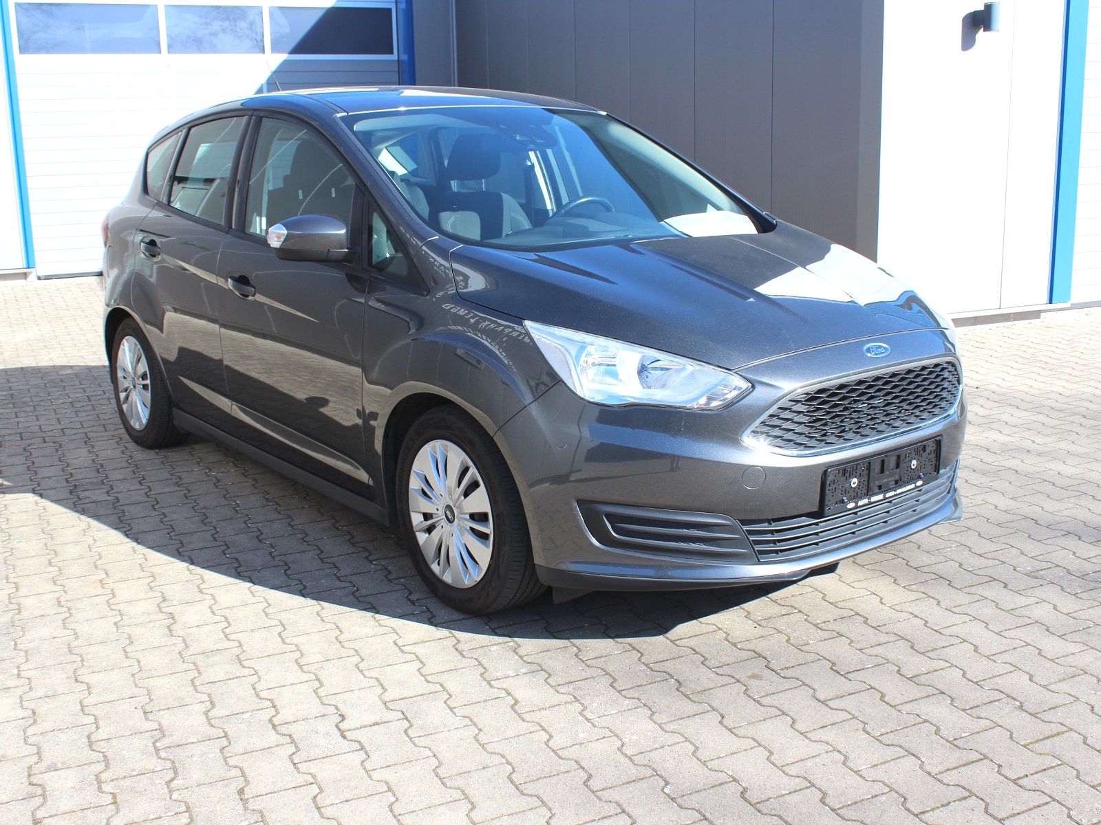Fahrzeugabbildung Ford C-Max Trend 1,0 EcoBoost Start/Stopp