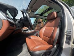 Fahrzeugabbildung BMW 535 535 i HUD PANO SCHECKHEFTGEPFLEGT