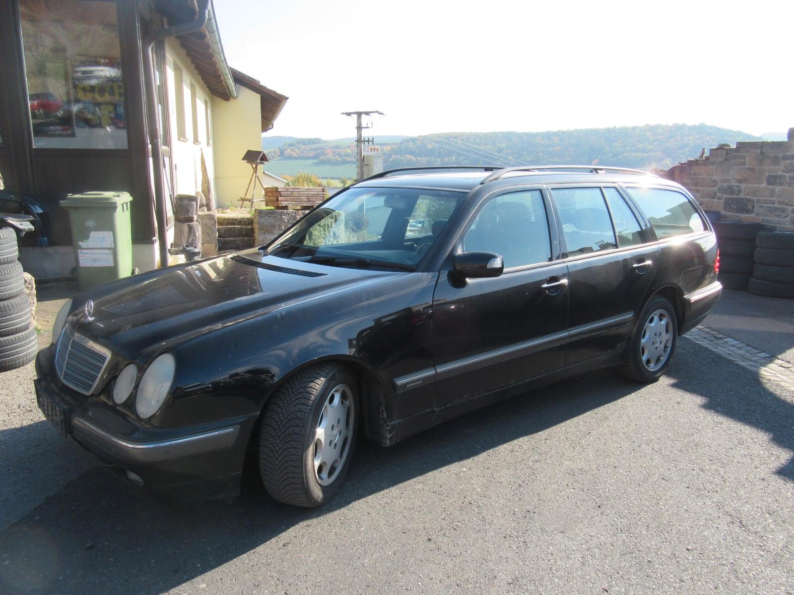 Mercedes-Benz E 200 KOMPRESSOR T