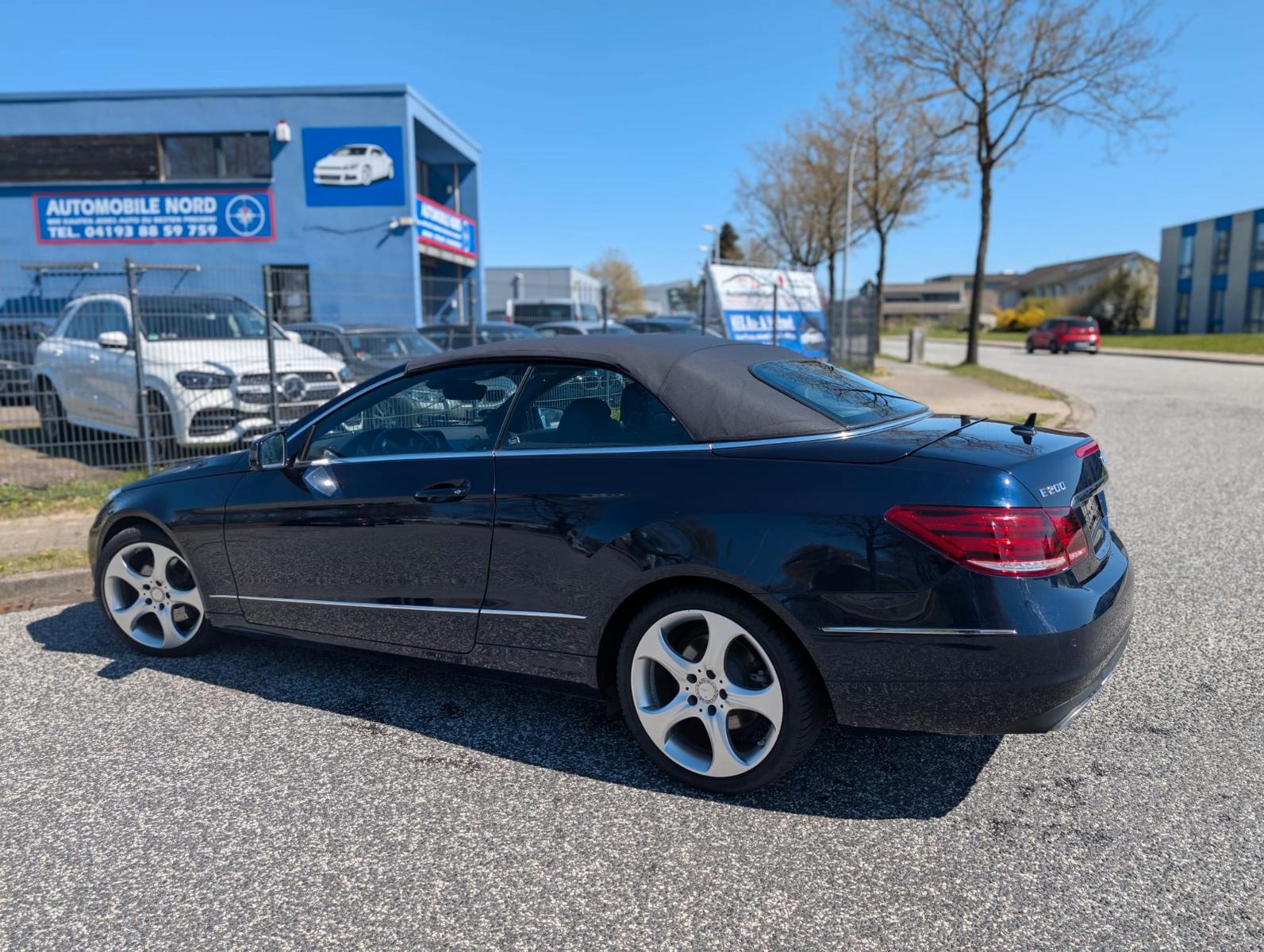 Mercedes-Benz E 200 TOP Gepflegt
