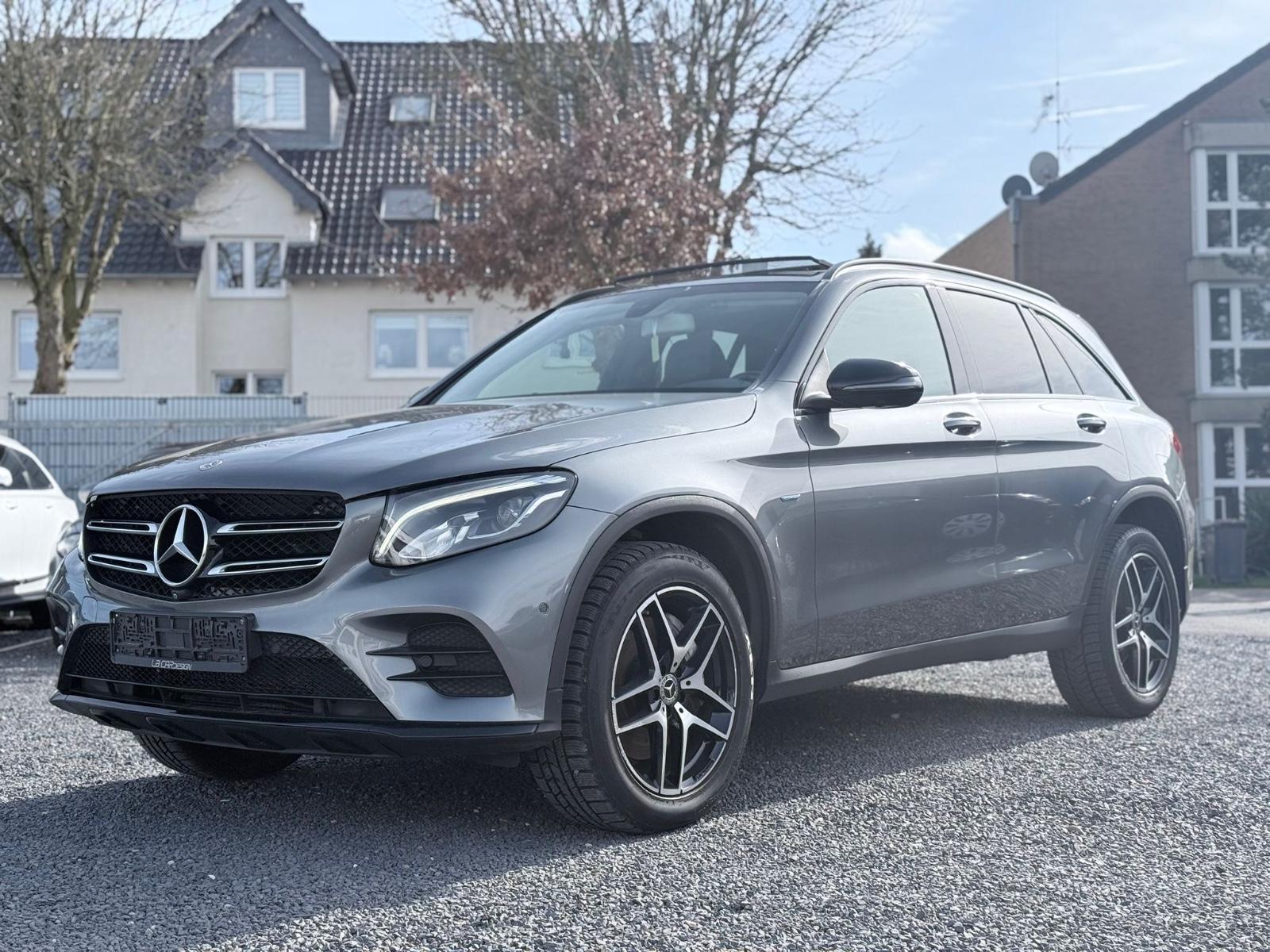 Mercedes-Benz GLC 350 e 4Matic Amg Line AHK Top Zustand