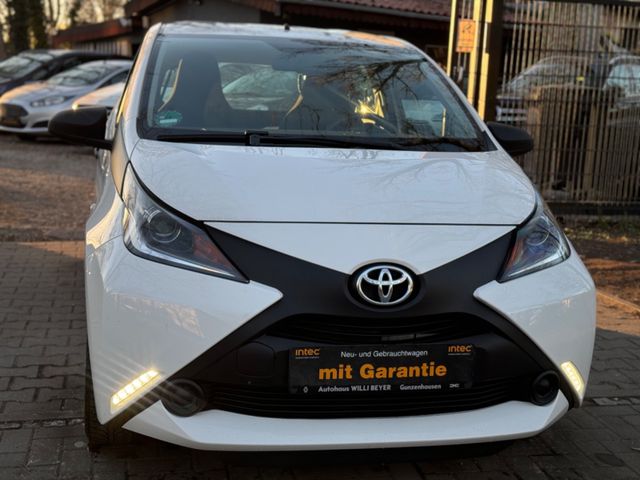 Toyota Aygo (X) 1,0-l-VVT-i x