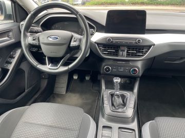 Ford Focus - 3