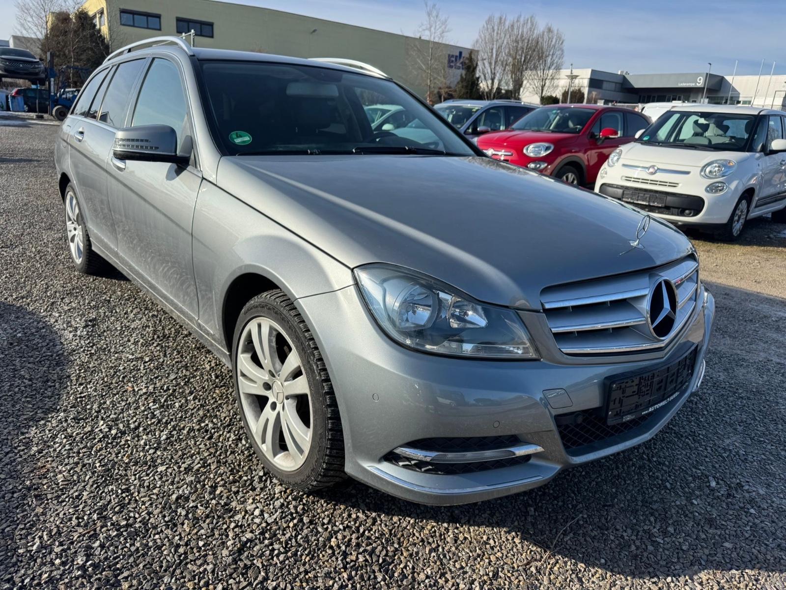 Mercedes-Benz C 200 C T CGI BlueEfficiency