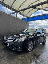 Mercedes-Benz E 250 Coupé - AMG Paket - Mercedes-Benz E 250 in München