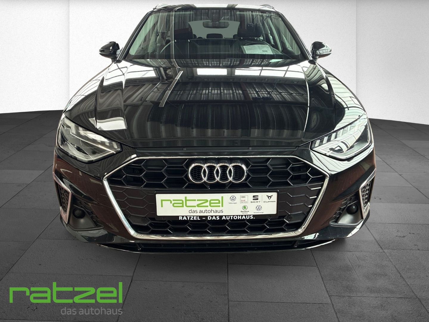 Fahrzeugabbildung Audi A4 40 Avant 2.0 TFSI S line Navi AHK LED ACC Vir