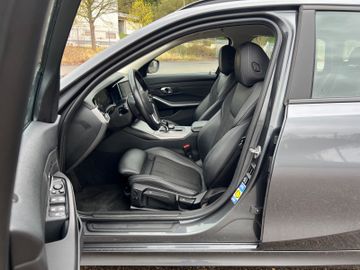 BMW 318 - 12