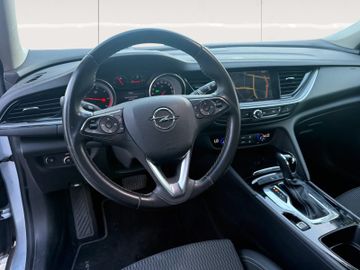 Opel Insignia - 8