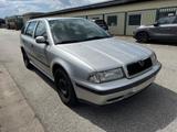 Skoda Octavia 1,6i Kombi TÜV=01/2026 Klima+Alus+ - Skoda Octavia aus 2000: Kombi