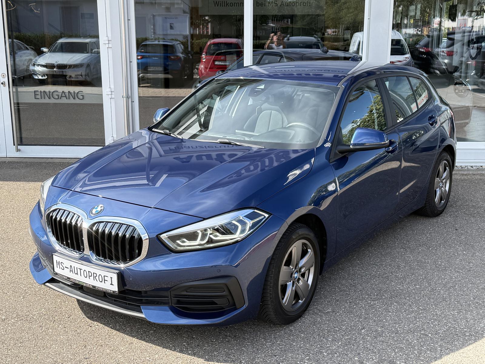 BMW 118 i Advantage Navi Carplay LED Tempomat