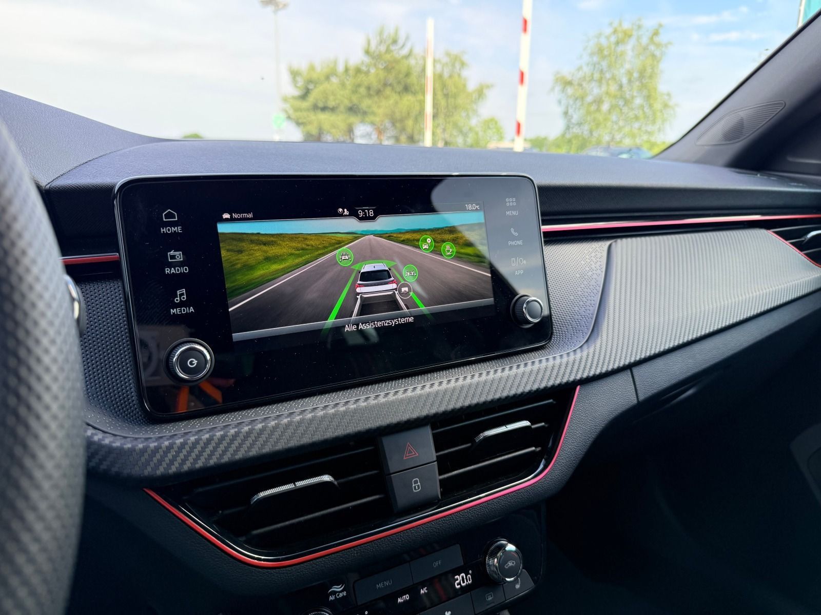 Fahrzeugabbildung SKODA Kamiq Monte Carlo DSG*AHK*RFK*SmartLink*
