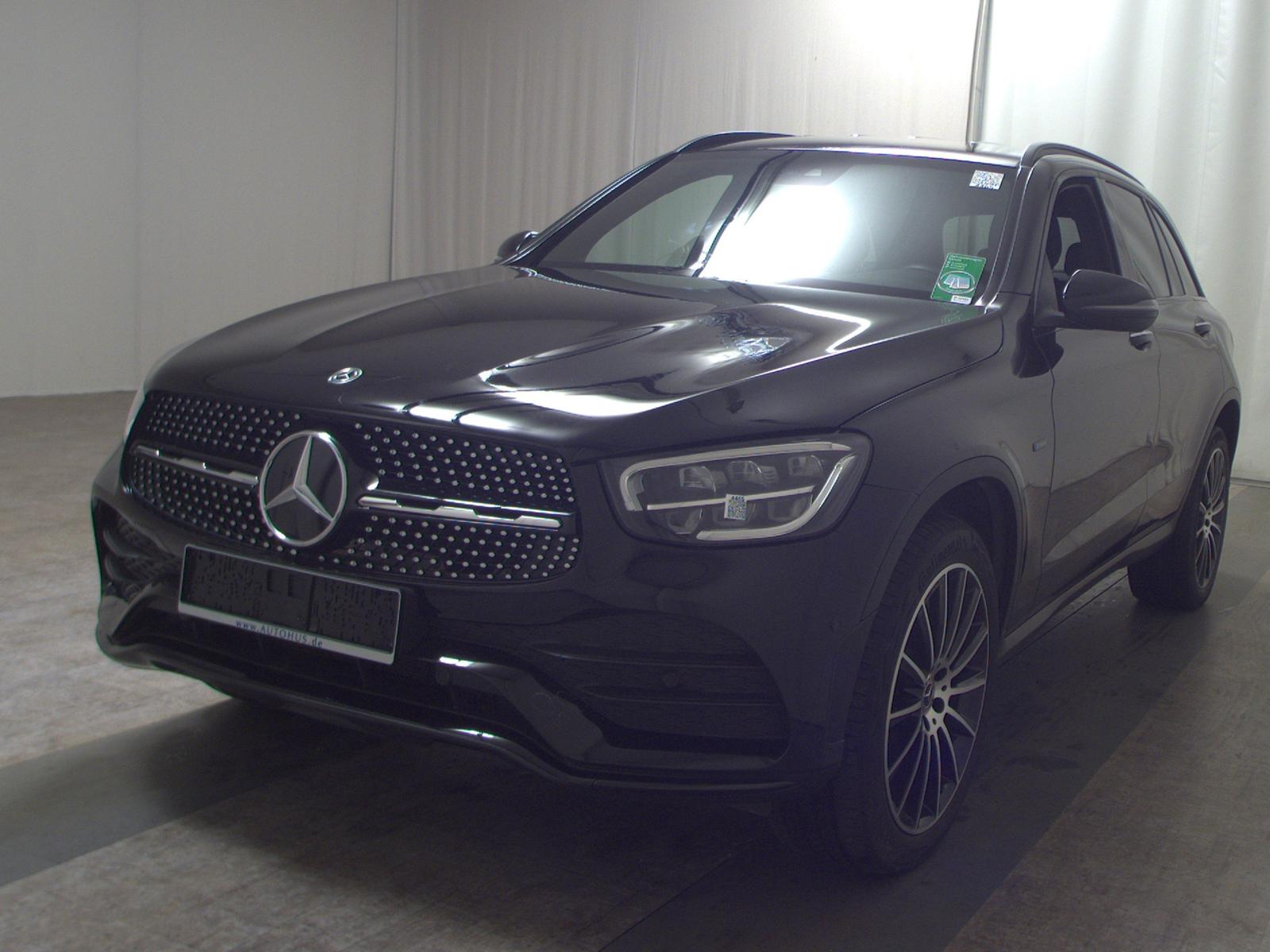 Mercedes-Benz GLC 300 e 4M AMG-Line Navi LED Ambiente