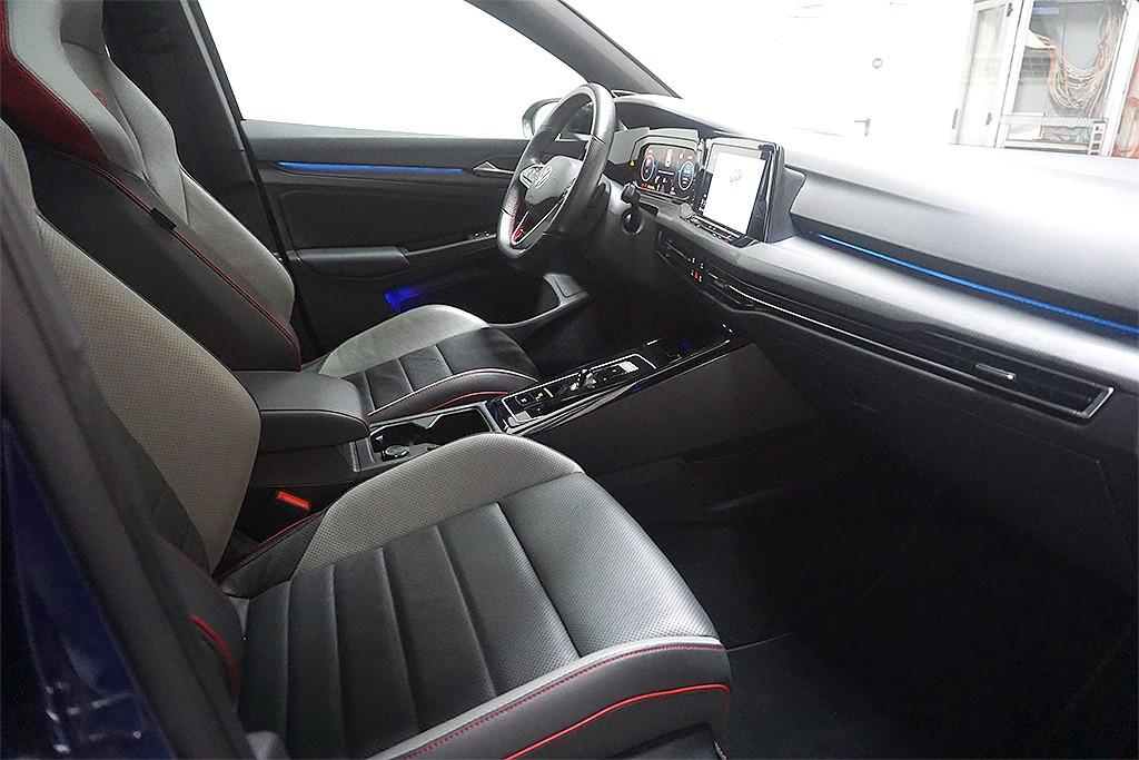 Volkswagen Golf 8 2.0TSI DSG GTI Clubsport Virtual HUD Pano, миниатюра 12