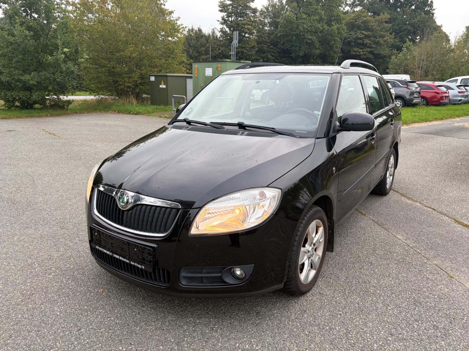 Skoda Fabia Combi Ambiente. Neu Tüv