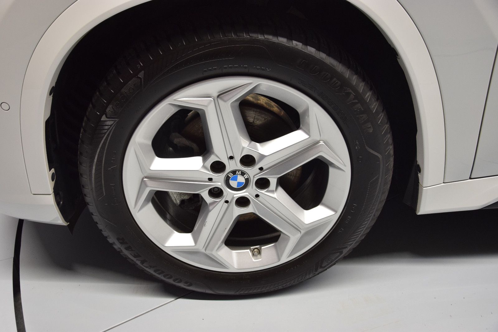 Fahrzeugabbildung BMW X1 18 i sDrive M Sport Pano H&k Memory ACC Leder