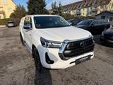 Toyota Hilux Double Cab Executive 4x4 / LEDER / ACC / - gebrauchte Toyota Hilux aus dem Jahr 2022