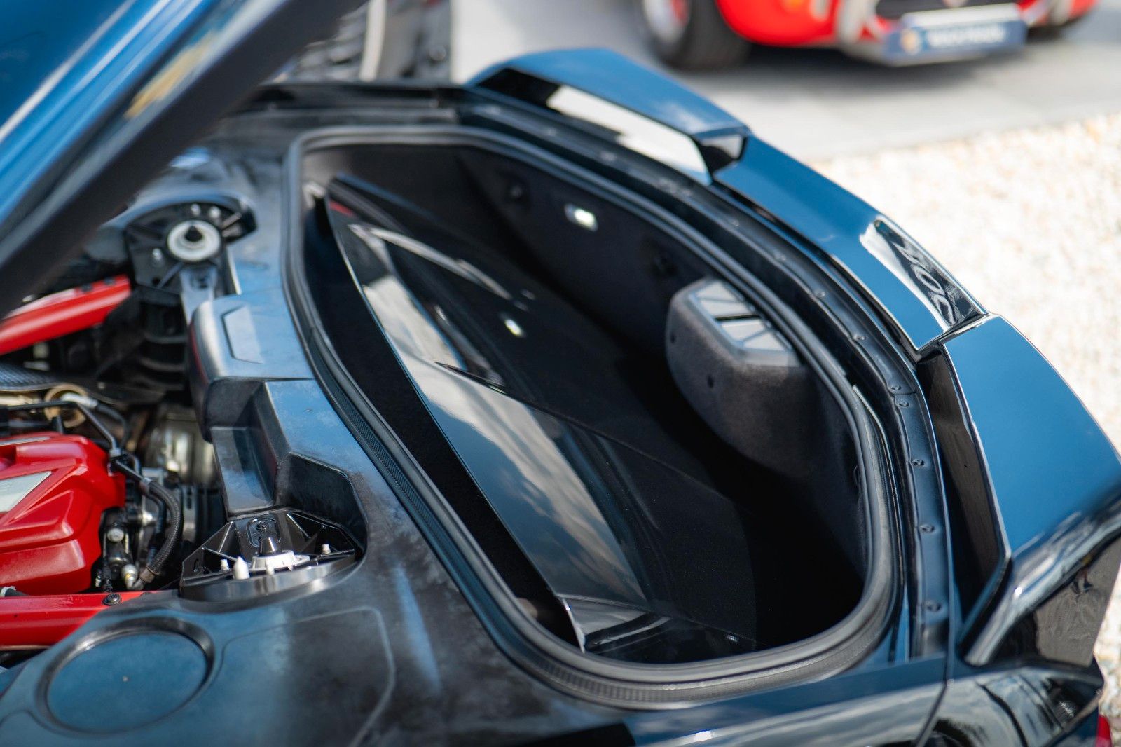 Fahrzeugabbildung Corvette C8 Stingray 1LT Targa Z51 Performance 19% VAT