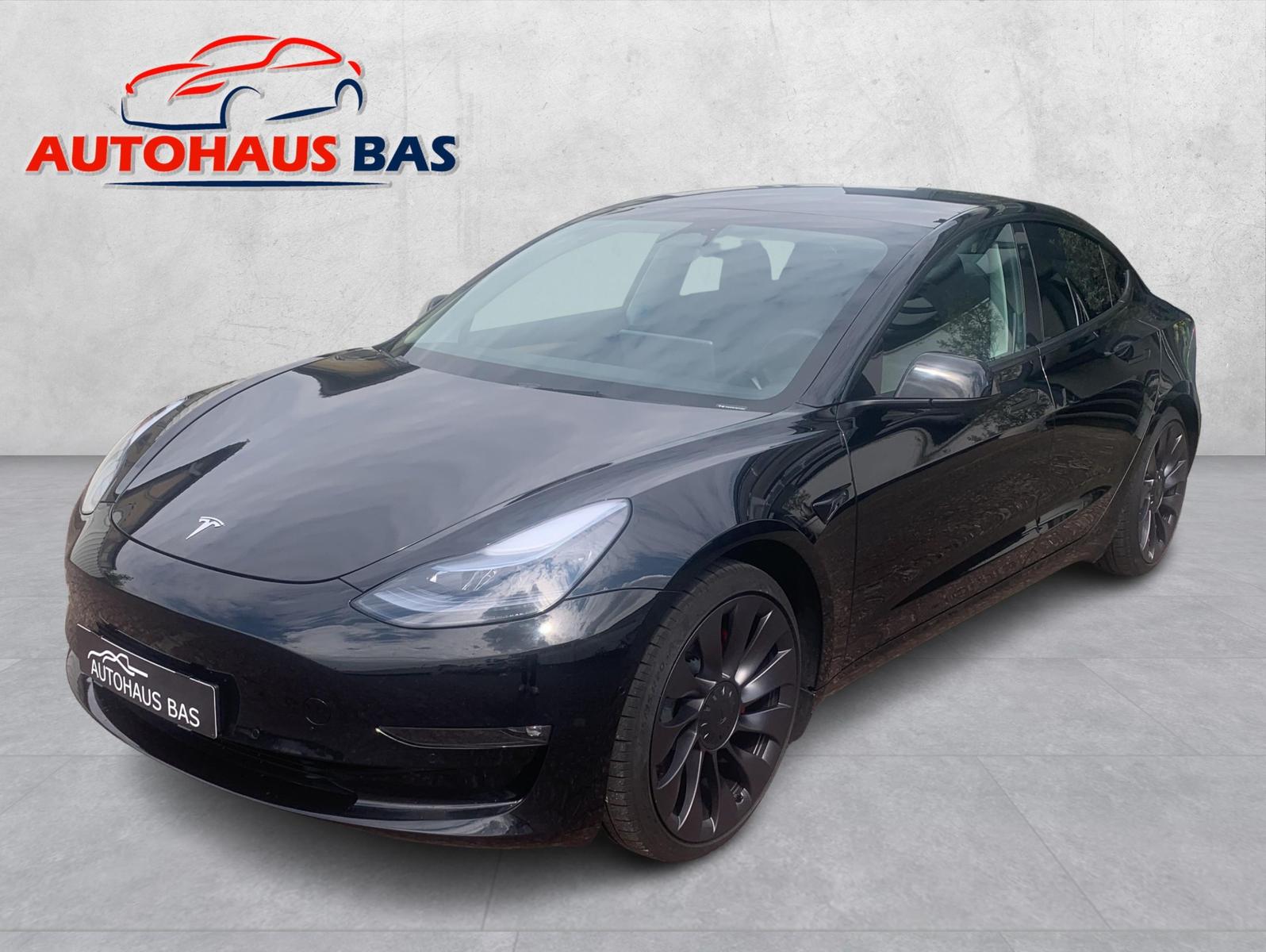 Tesla Model 3 Performance * AHK 