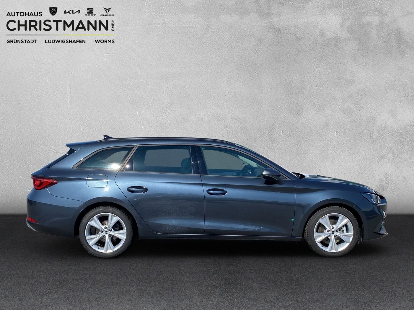 Fahrzeugabbildung SEAT Leon Sportstourer FR 2.0 TDI EU6d Navi Digitales
