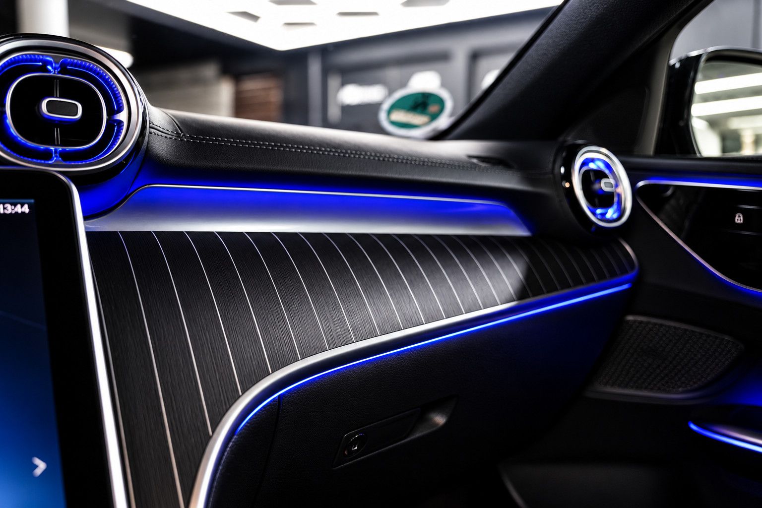 Fahrzeugabbildung Mercedes-Benz C 220 d *AMG*Ambiente*Kamera*MBUX*NightPak