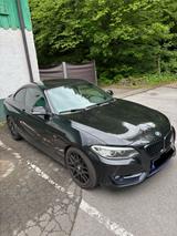 BMW 220i Coupé Sport Line - BMW 220 in Solingen