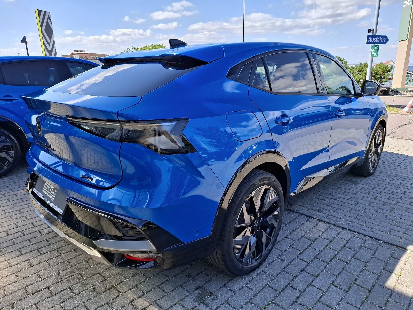 Renault Rafale - Bild 7