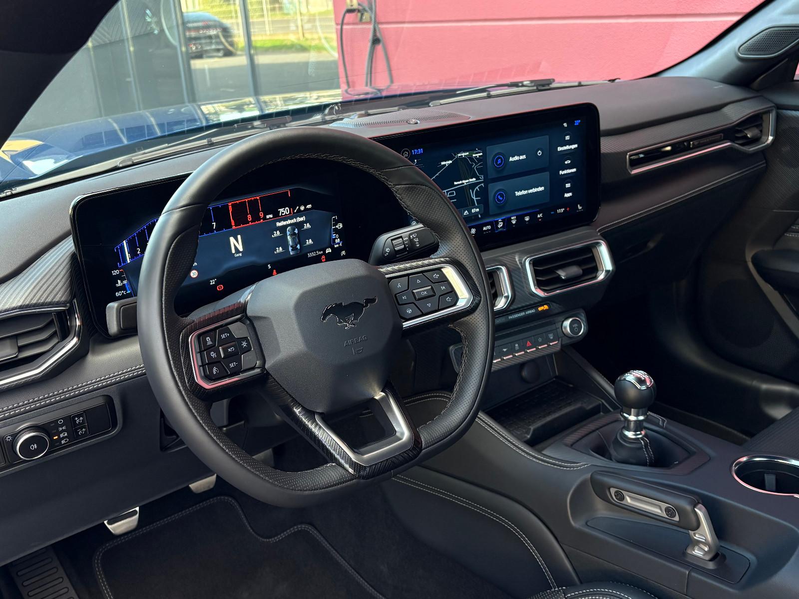 Ford MUSTANG GT 5.0 V8 COUPE NEUES MODELL NUR 3.332KM