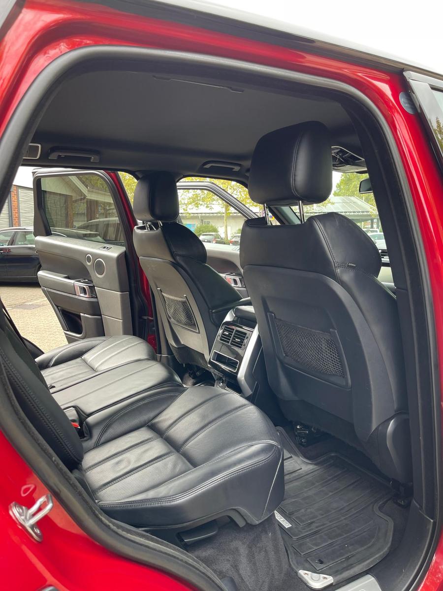 LAND ROVER RANGE ROVER SPORT SDV6 RED EDITION| ATTELAGE| CAMÉRA| | 258 ch | 4X4 | BVA | HAYON ÉLECTRIQUE | VOLANT EN CUIR | ASSISTANT FEUX DE ROUTE PAR CAMÉRA