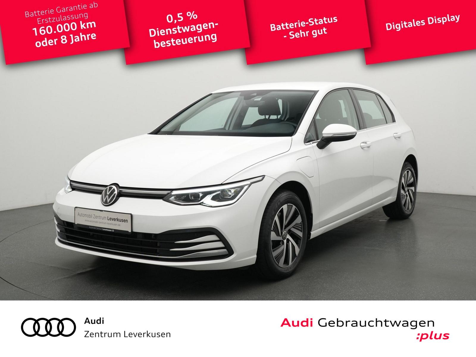 Volkswagen Golf VIII eHybrid Style DSG STANDHZ NAVI AHK ACC