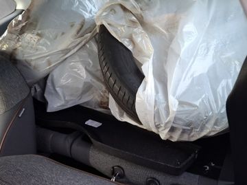 Fiat 500 e Icon KeyLess+Navi+LM+PDC+SoundSys+SpurH