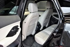 Fahrzeugabbildung Jaguar E-PACE  AWD Leder-Beige LED Kamera Mederian Ambi