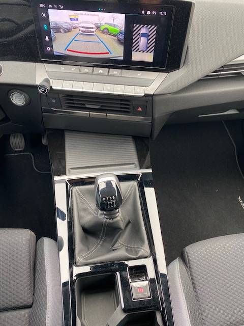 Fahrzeugabbildung Opel Astra L 1.2 Turbo Edition// Navi, KlimaAT, LED,