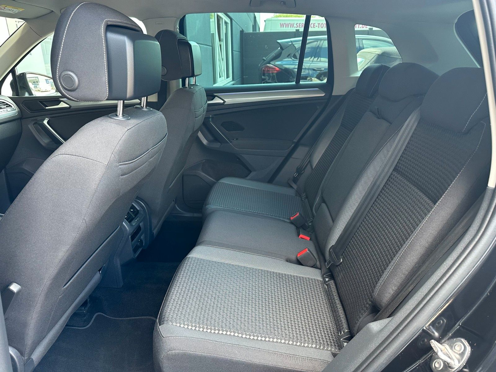 Volkswagen Tiguan 1.5TSI Active Aut. DSG*Topausstattung foto 18