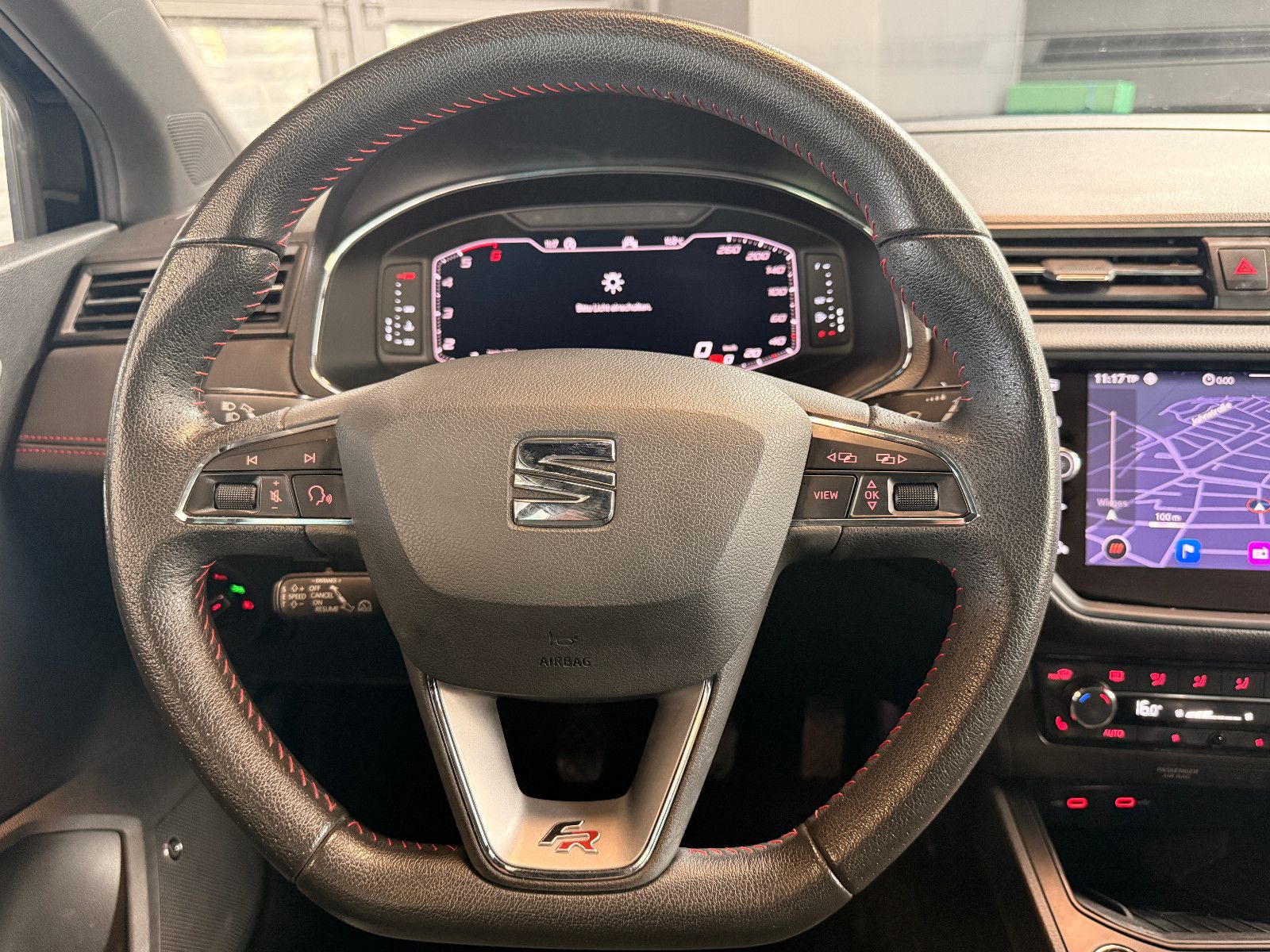 Fahrzeugabbildung SEAT Ibiza FR/ACC/KAMERA/LEDER/APPLE/LED