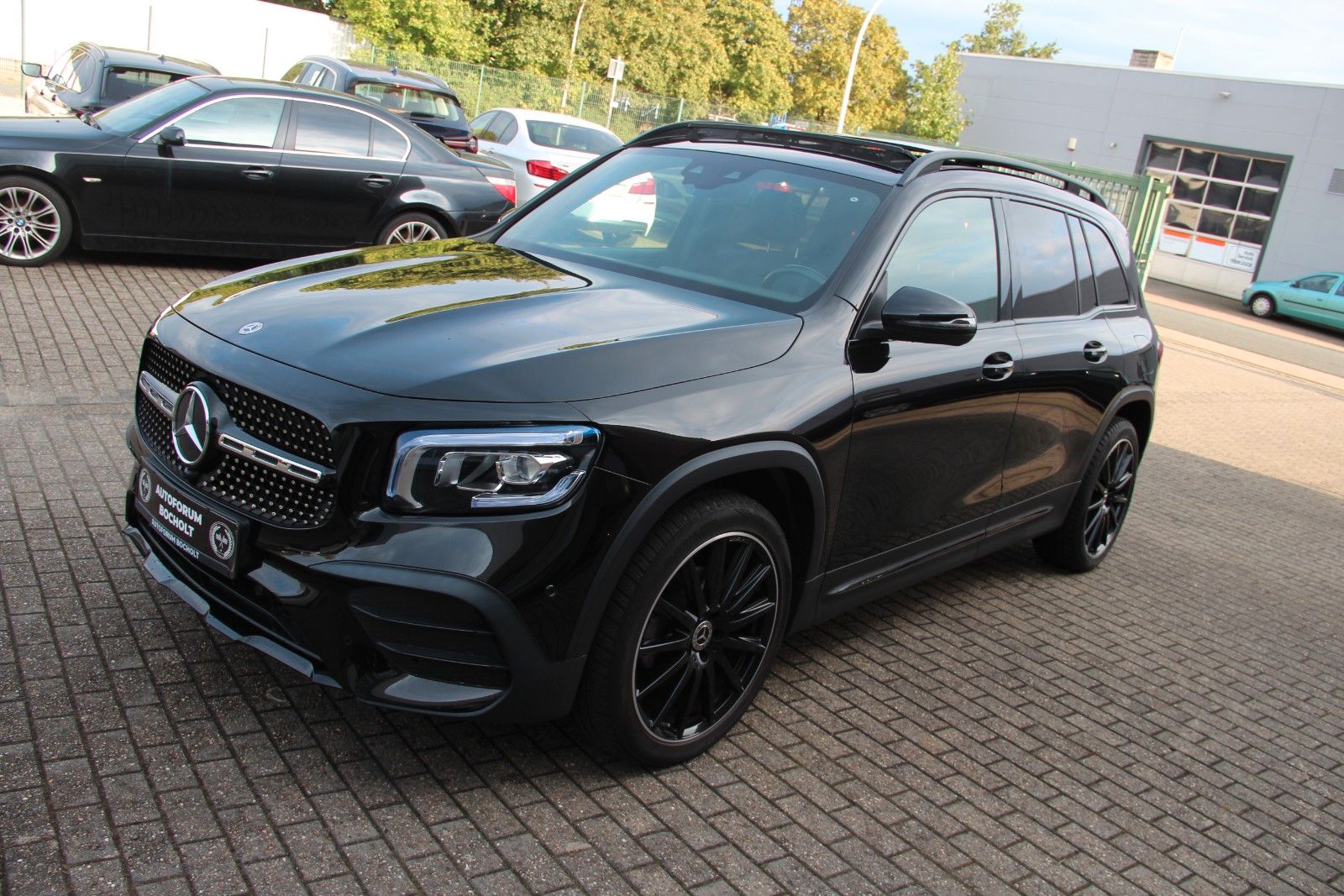 Mercedes-Benz GLB 200 AMG Line Night Wide Pano RFK 7 Sitzer foto 2