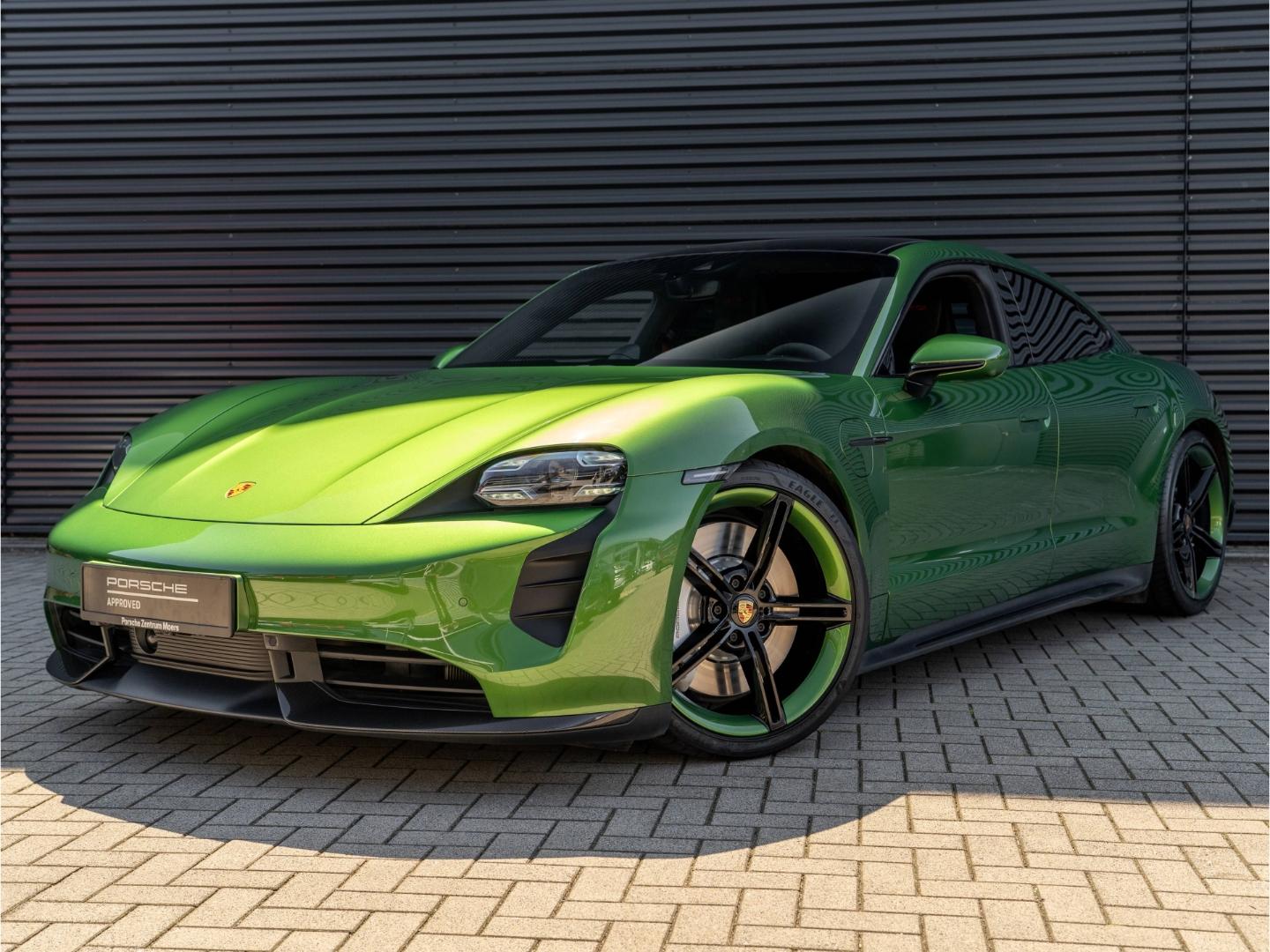 Porsche Taycan GTS 21'' Burmester LED-Matrix uvm.