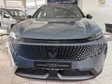 Peugeot 5008 Allure Hybrid 145 - Peugeot 5008: Geländewagen