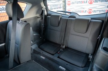 Fahrzeugabbildung Toyota Corolla Verso 2.2 D-CAT 7-SITZER|KLIMA|TEMPOM.