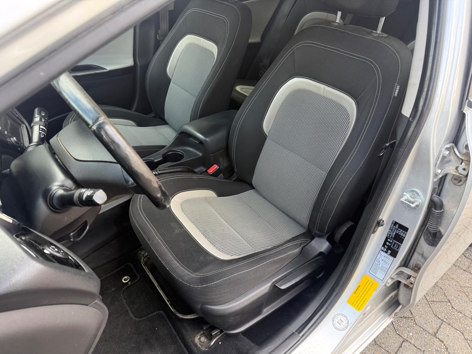 Kia cee'd 2015 — photo 20