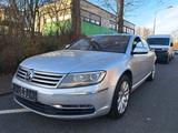 Volkswagen VW Phaeton GP3 -3.0 TDi - Lang - Voll - 4 Sitzer - silberne Volkswagen Phaeton