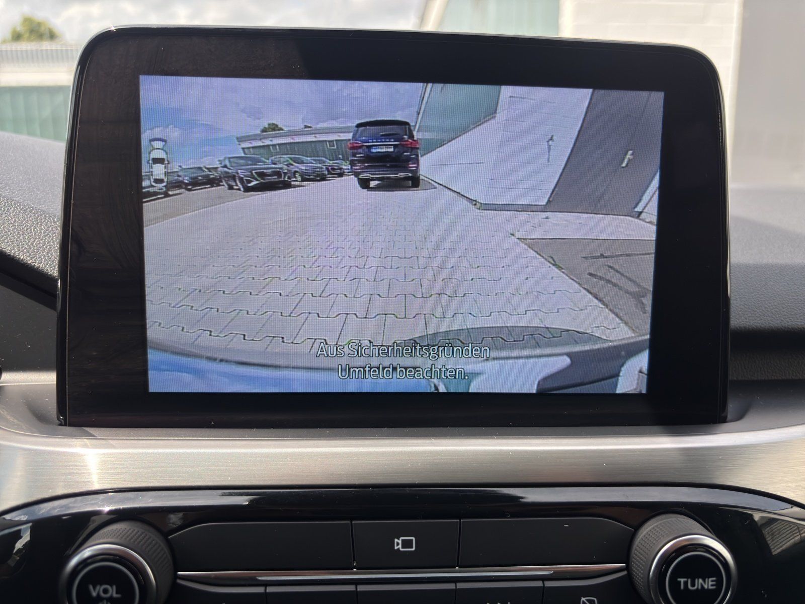 Fahrzeugabbildung Ford Kuga 2.5 PHEV Titanium X Aut./LED/ACC/B&O/NAVI/