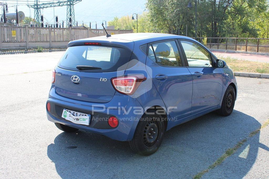 Hyundai i10